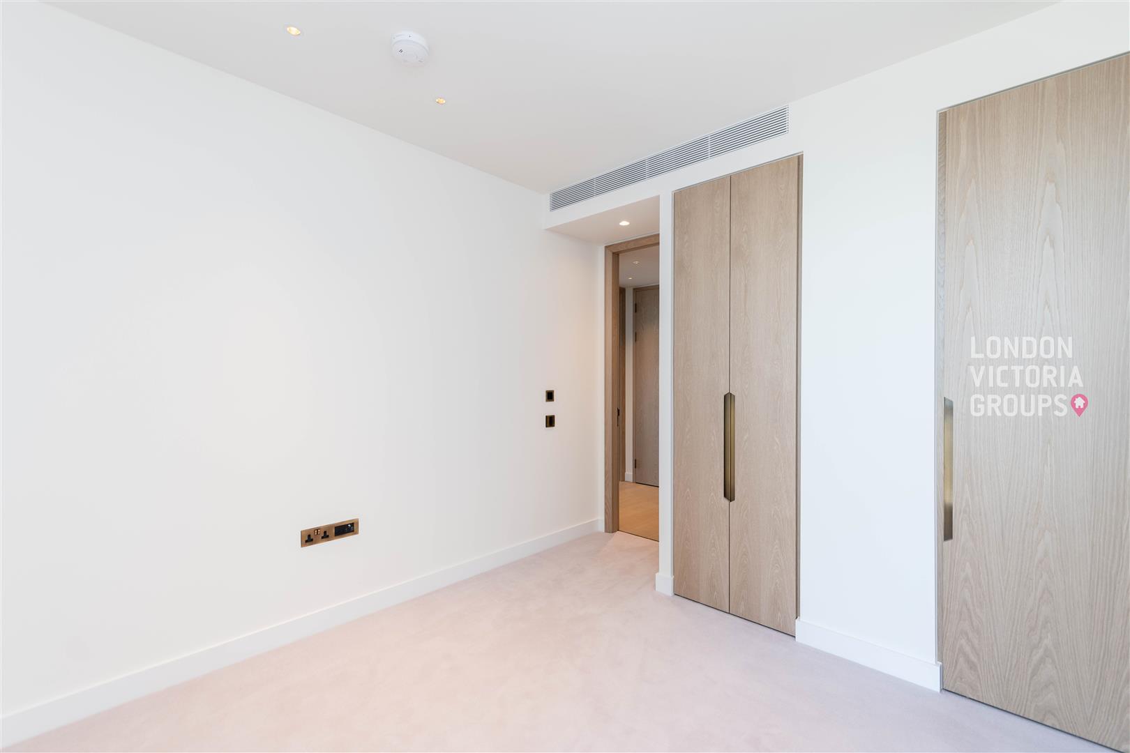 1 Nine Elms Lane, London
